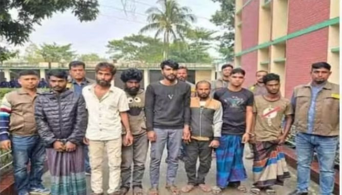 নওগাঁ আন্তঃজেলা মিটার চোর চক্রের ৭ সদস্য গ্রেপ্তার.