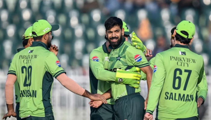 শ্রীলংকাকে হোয়াইটওয়াশ করে সুখবর পেল