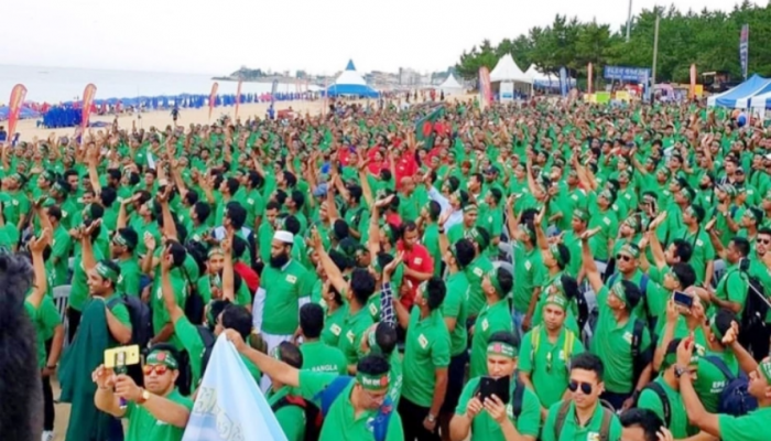 শ্রমবাজার সুরক্ষায় ইপিএস কর্মীদের আর্তনাদ