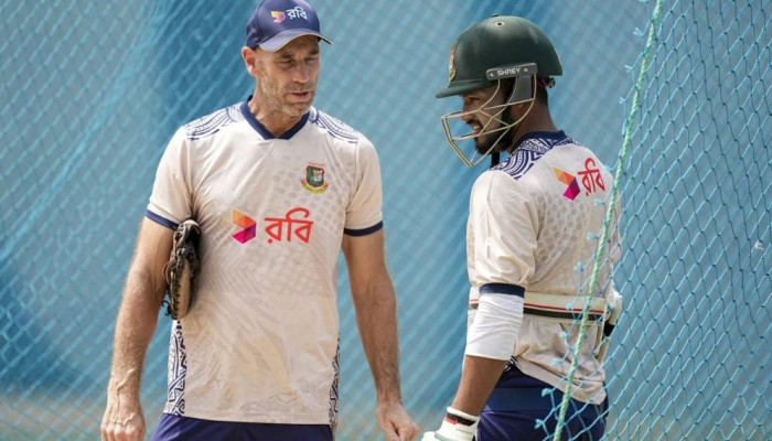 ১০ বছর ধরেই এমন ব্যাটিং করছে বাংলাদেশ, শান্তর দাবি