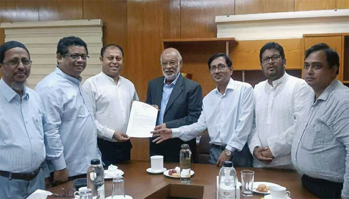 ঘোষণার প্রস্তাব সাদা দলের ঢাকা বিশ্ববিদ্যালয়কে ‘বিশেষ মর্যাদা’