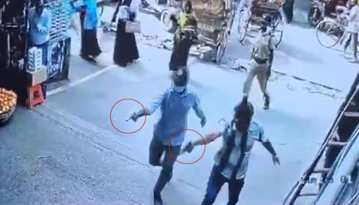 রাজধানীতে  এলোপাতাড়ি গুলিতে নিহত ১