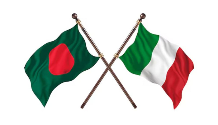 অভিবাসন জোরদারে আগ্রহী ইতালি