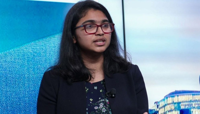 এনসিপির মনোনয়ন ফরম কিনলেন তাসনিম জারা