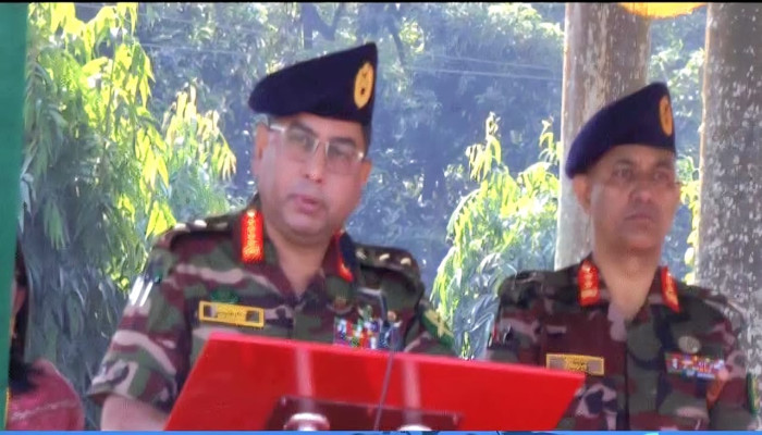 নারীদের ছাড়া উন্নয়নের শিখরে ওঠার চিন্তা করলে ভুল হবে: সেনাপ্রধান.