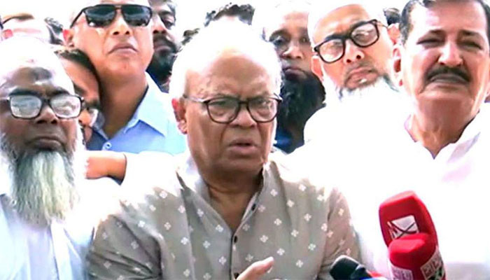 অপরাধ-সন্ত্রাস দমনে সরকার শিথিলতা দেখাচ্ছে: রিজভী